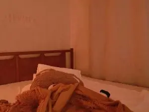 Cam4 Free Live Porn of moonl3