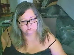 Cam4 Watch Live Sex Cams of tvikssweetco