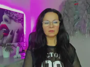 Cam4 Private Sex Chat of Helen_Wild