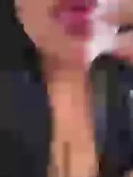 Cam4 Live Sex of Quiqui28