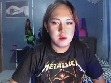 Cam4 Watch Live Sex Cams of ursweetpinayxxx