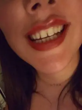 Cam4 Live Sex Cam of Lupita74