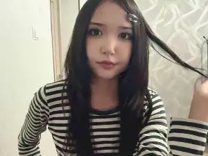 Cam4 Adult Webcam of LuveniaLaford
