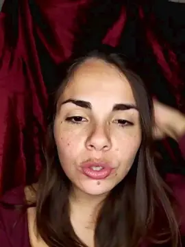 Cam4 Private Sex Chat of Desiree025
