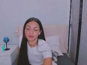 Cam4 Live Porn of CarlaAmoreX