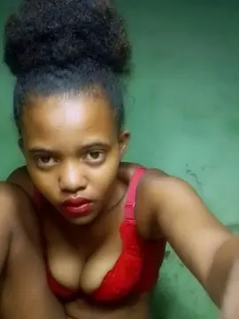 Cam4 Live Sex of Ziviette974