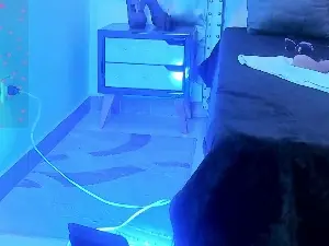 Cam4 Best Webcam of nicolee_millerr