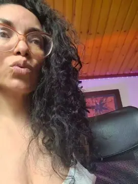 Cam4 Sex Cam of Lucci_Lovee