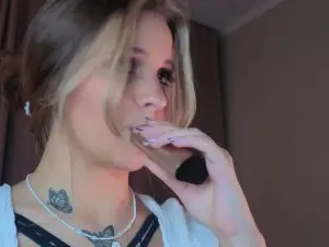 Cam4 Private Sex Chat of EllamaeWerley