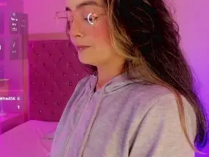 Cam4 Live Sex Cam of LexyVegaa