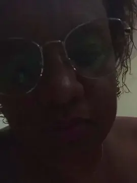 Cam4 Sex Cam of simone778