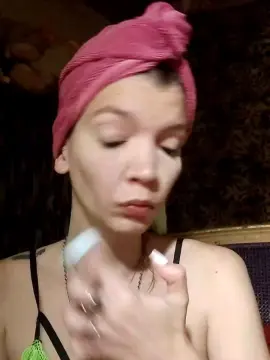 Cam4 Free Porn Cam of Mai73XXX