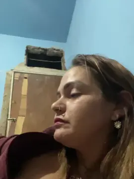 Cam4 Free Live Porn of Pri_Alerquina30