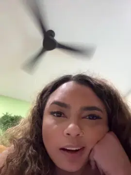 Cam4 Adult Webcam of Rayofsunshine27