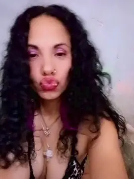 Cam4 Best live sex cam show of CHECHU1984