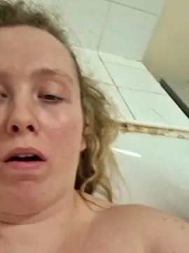 Cam4 Live Sex of Lulubells