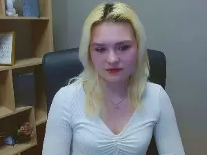 Cam4 Private Sex Chat of SweetLilyxo