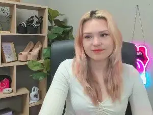 Cam4 Private Sex Chat of SweetLilyxo