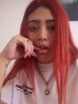 Cam4 Live Sex of Magii_chavarria