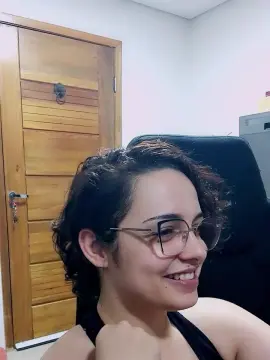 Cam4 Sex Cam of Yve_Zveel