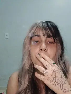 Cam4 Nude Webcam of Evy_inocente