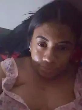 Cam4 Live Porn of Lynagg