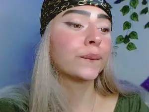 Cam4 Free Porn Cam of SabrinaOlson