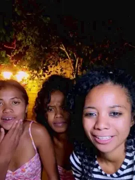 Cam4 Adult Webcam of SissiFrenchy