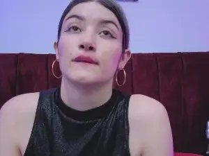 Cam4 Live Sex of Aishwarya_Dixit