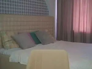 Cam4 Live Sex of OlympiaMadry