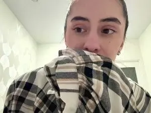 Cam4 Live Sex of SaritaTrammel