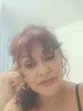 Cam4 Live Sex of Esmeralda6758