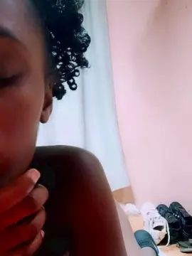 Cam4 Live Sex of inayah2