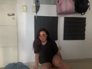 Cam4 Free Porn Cam of maipi2