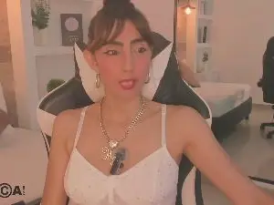 Cam4 Free Live Porn of candy_summer28