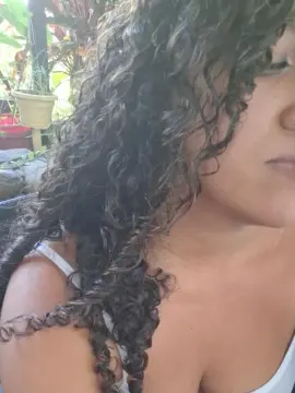 Cam4 Free Live Porn of PieldeChocolate