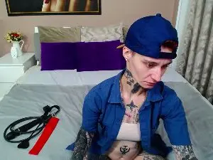 Cam4 Free Live Porn of KennyVibe