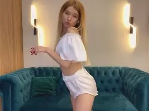 Cam4 Nude Webcam of BeckyHuestis