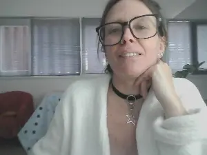 Cam4 Free Porn Cam of FelinaMza