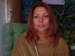 Cam4 Live Sex of Karoline121