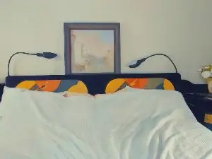 Cam4 Free Live Porn of HaroldRiviezzo