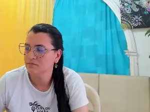 Cam4 Live Sex Cam of marilyn_Garcia