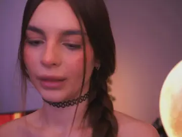 Cam4 Live Sex of SantinaQuereto