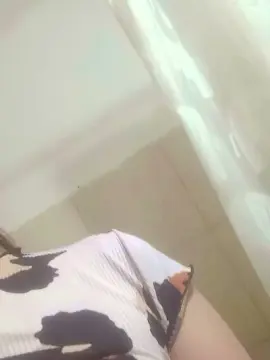 Cam4 Free Live Porn of Burbuja2001