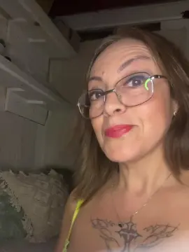 Cam4 Sex Chat of cherrykat_xxx