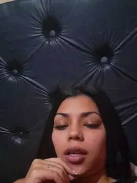 Cam4 Adult Video Chat of Camilarojss