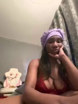 Cam4 Sex Cam of MamaBrownie