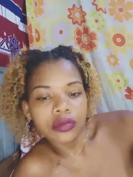 Cam4 Free Porn Cam of Heritiana974