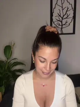 Cam4 Nude Webcam of flor_aura30
