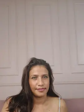 Cam4 Live Sex Cam of taniaa_